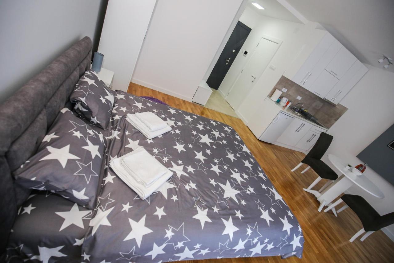 Manirosi 3 Apartman Subotica Exterior foto