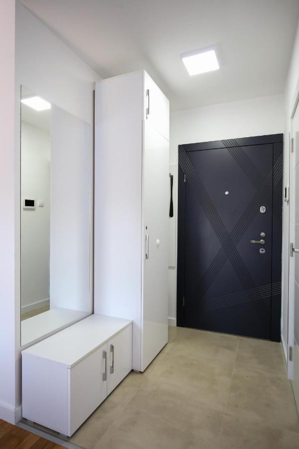 Manirosi 3 Apartman Subotica Exterior foto